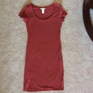 Dusty red comfortable short sleeve T-shirt dress